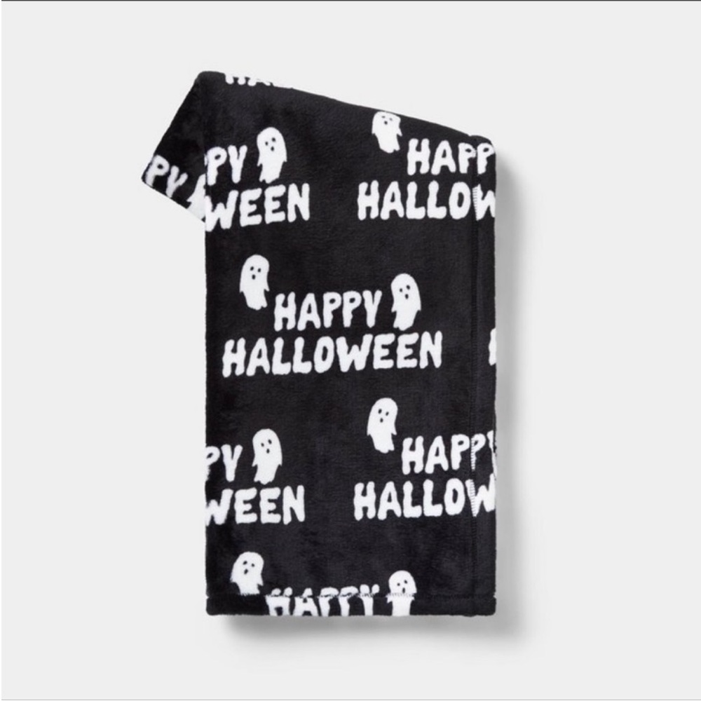 Hyde & Eek! Halloween Ghost Happy Halloween Plush Throw Blanket 2023 🎃